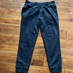 Black men’s Guess joggers size XL